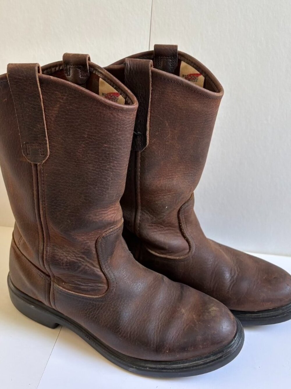 Red Wing Pecos Leather Pull-on Work Boot Size 8.5 Women's, 7 Men's